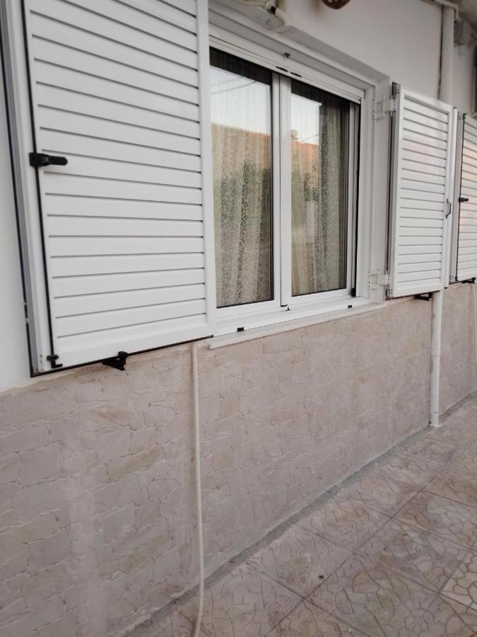 Precious Apartment Korinth Exterior foto